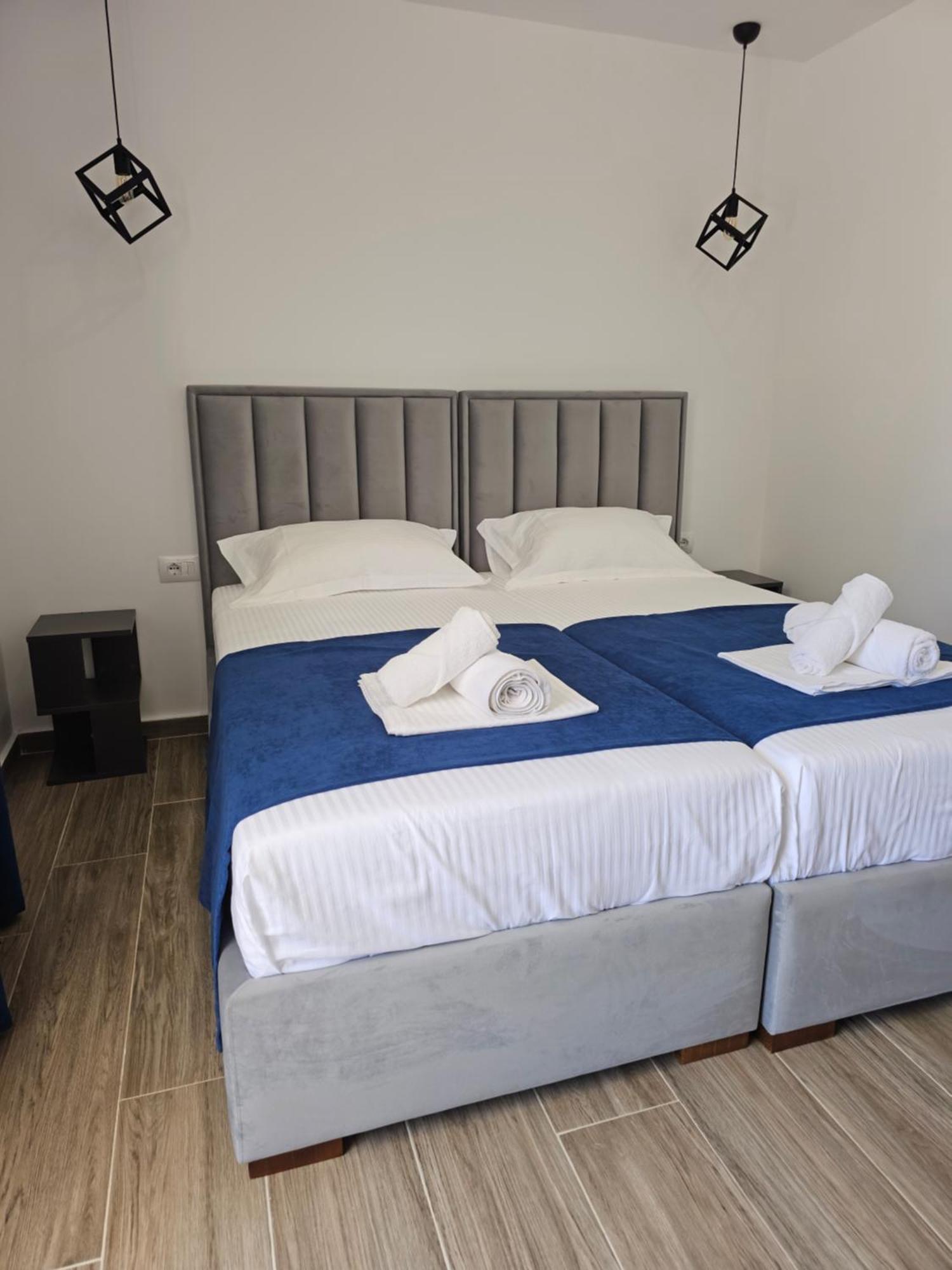 Ardit Seaside Rooms Saranda Extérieur photo