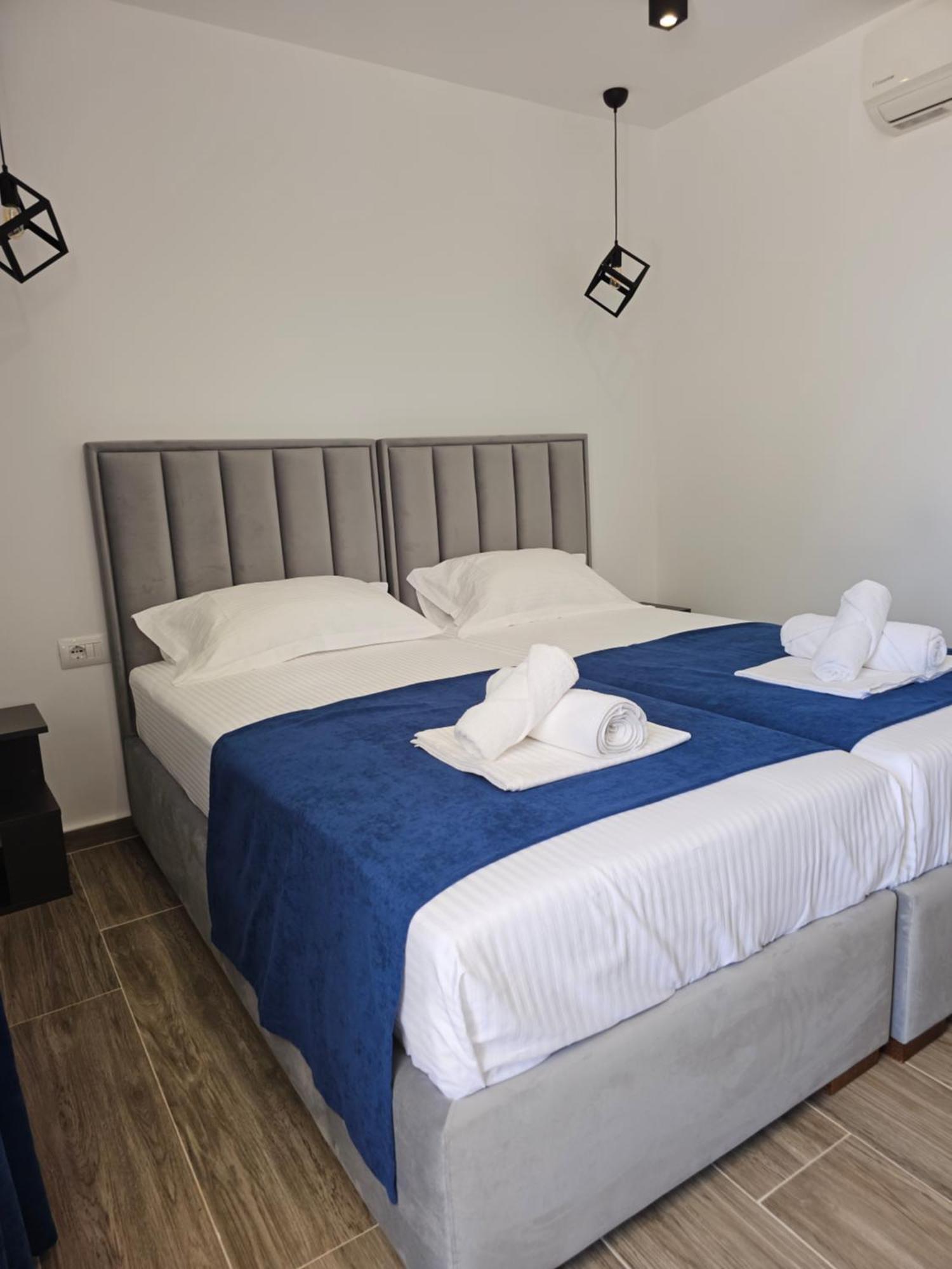 Ardit Seaside Rooms Saranda Extérieur photo