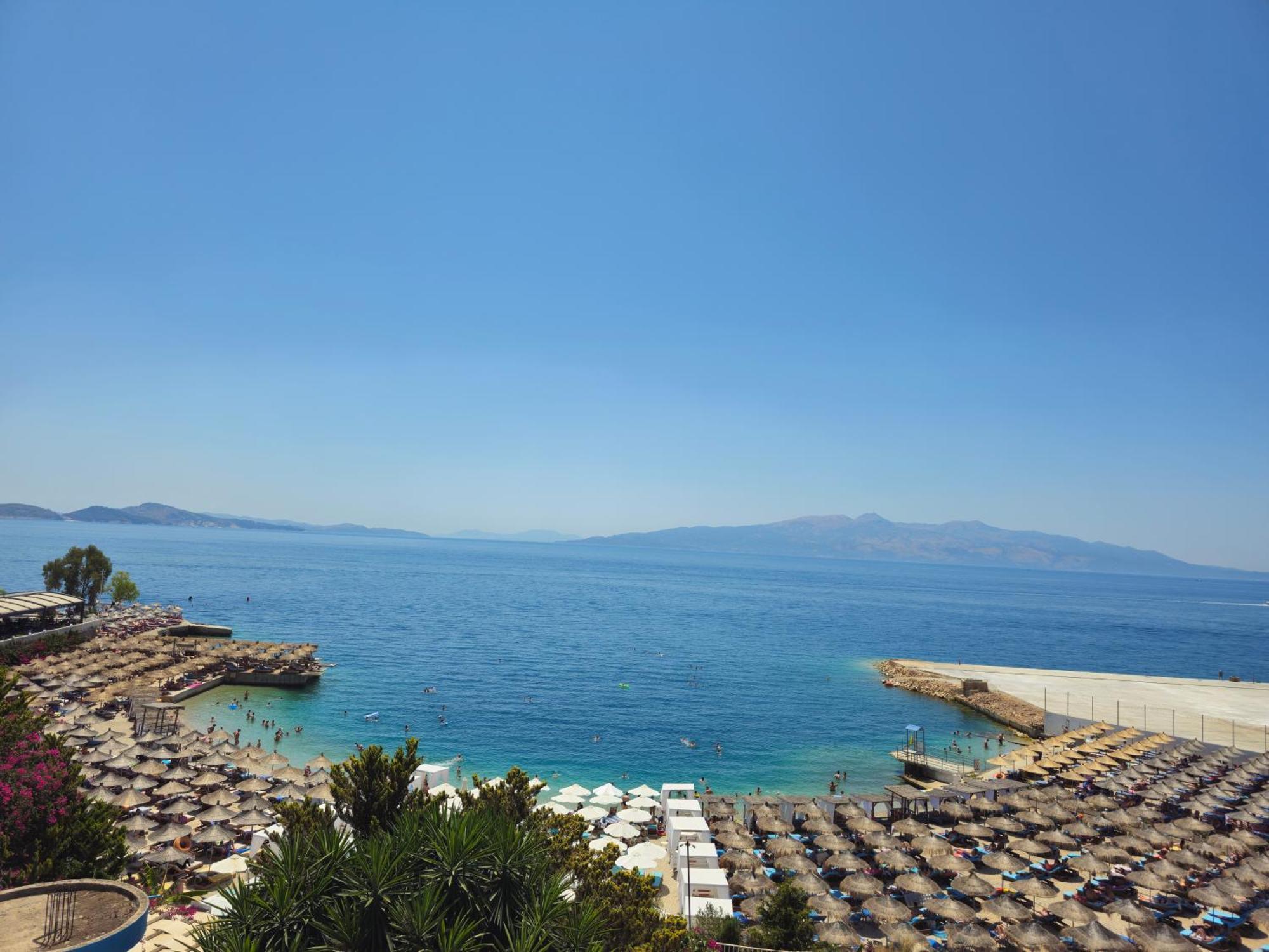 Ardit Seaside Rooms Saranda Extérieur photo